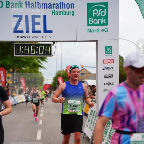 20.09.2026 - PSD Bank Halbmarathon LAZAROV Photography http://msf.ph/oto/10507502 20.09.2026 11:46:04 Ziel 1549, 2124, 3076, 4048, 4425, 4472, 4774 meine-sportfotos.de