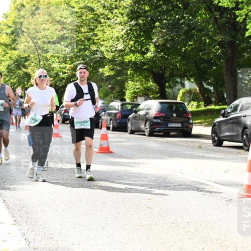 20.09.2026 - PSD Bank Halbmarathon Dr. Thomas Lammeyer http://msf.ph/oto/10507562 20.09.2026 11:04:13 Laufen 3697, 4683, 274, 3696 meine-sportfotos.de