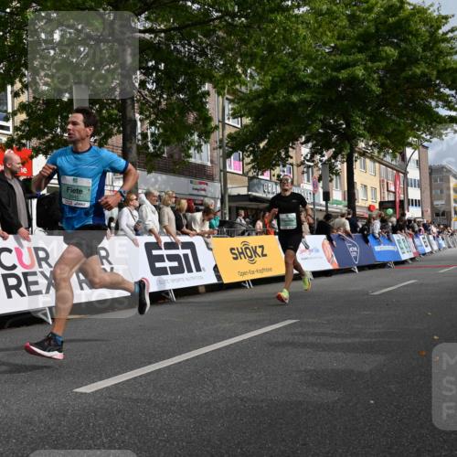 20.09.2026 - PSD Bank Halbmarathon J. Mangold http://msf.ph/oto/10507568 20.09.2026 11:28:32 Ziel 1333, 2372, 2645, 2820, 4325 meine-sportfotos.de