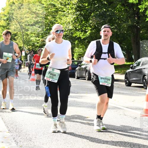 20.09.2026 - PSD Bank Halbmarathon Dr. Thomas Lammeyer http://msf.ph/oto/10507618 20.09.2026 11:04:15 Laufen 3696, 3697 meine-sportfotos.de