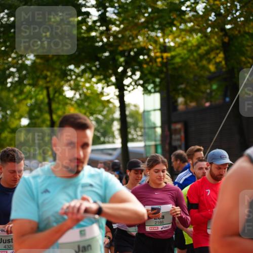 20.09.2026 - PSD Bank Halbmarathon LAZAROV Photography http://msf.ph/oto/10507654 20.09.2026 10:04:17 Laufen 4329, 2166 meine-sportfotos.de