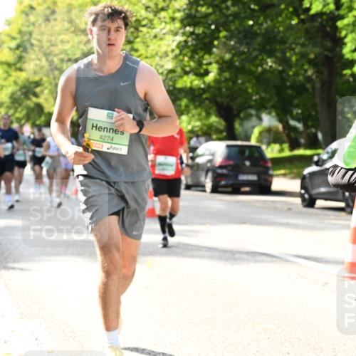 20.09.2026 - PSD Bank Halbmarathon Dr. Thomas Lammeyer http://msf.ph/oto/10507683 20.09.2026 11:04:18 Laufen 4274, 1220, 2 meine-sportfotos.de