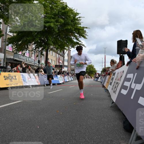 20.09.2026 - PSD Bank Halbmarathon J. Mangold http://msf.ph/oto/10507703 20.09.2026 11:28:43 Ziel 1333, 1506, 2372, 2490, 3665, 4325 meine-sportfotos.de