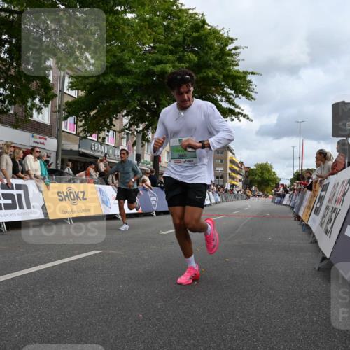 20.09.2026 - PSD Bank Halbmarathon J. Mangold http://msf.ph/oto/10507717 20.09.2026 11:28:43 Ziel 1333, 1506, 2372, 2490, 3665, 4325 meine-sportfotos.de