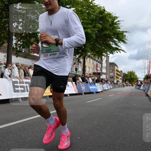 20.09.2026 - PSD Bank Halbmarathon J. Mangold http://msf.ph/oto/10507726 20.09.2026 11:28:44 Ziel 1333, 1506, 2372, 2490, 3665, 4325 meine-sportfotos.de