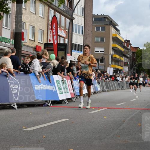 20.09.2026 - PSD Bank Halbmarathon J. Mangold http://msf.ph/oto/10507735 20.09.2026 11:28:52 Ziel 1057 meine-sportfotos.de