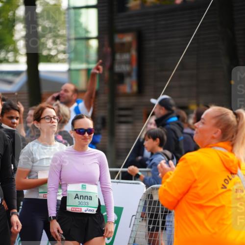 20.09.2026 - PSD Bank Halbmarathon LAZAROV Photography http://msf.ph/oto/10507743 20.09.2026 10:05:22 Laufen 3033, 2126 meine-sportfotos.de