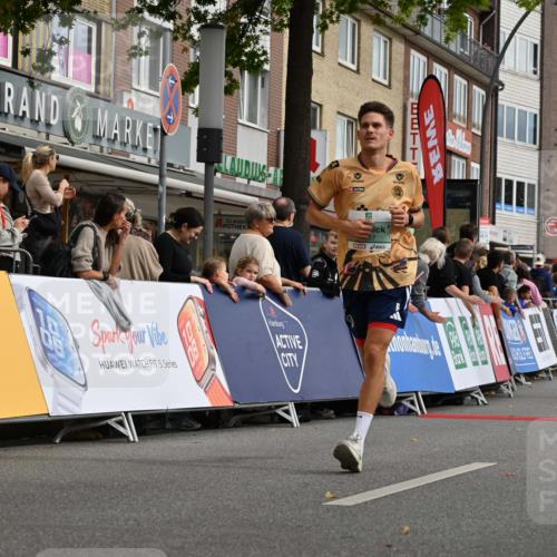 20.09.2026 - PSD Bank Halbmarathon J. Mangold http://msf.ph/oto/10507771 20.09.2026 11:28:53 Ziel 1057, 2446 meine-sportfotos.de