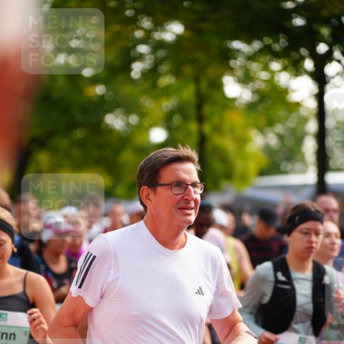 20.09.2026 - PSD Bank Halbmarathon LAZAROV Photography http://msf.ph/oto/10507786 20.09.2026 10:05:30 Laufen 18, 1878, 1709 meine-sportfotos.de
