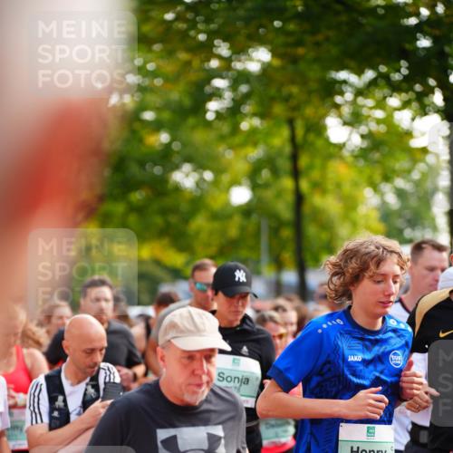 20.09.2026 - PSD Bank Halbmarathon LAZAROV Photography http://msf.ph/oto/10507801 20.09.2026 10:05:32 Laufen 3398, 1839 meine-sportfotos.de