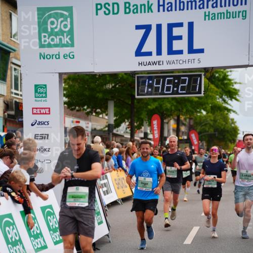 20.09.2026 - PSD Bank Halbmarathon LAZAROV Photography http://msf.ph/oto/10507804 20.09.2026 11:46:21 Ziel 1637, 1800, 2042, 2171, 2175, 2276, 2281, 2374, 2680, 2769, 3366, 3602, 3626, 4687 meine-sportfotos.de
