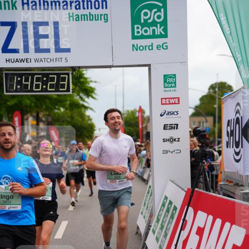 20.09.2026 - PSD Bank Halbmarathon LAZAROV Photography http://msf.ph/oto/10507833 20.09.2026 11:46:22 Ziel 1637, 2042, 2171, 2175, 2281, 2374, 2680, 2769, 2977, 3366, 3565, 3602, 3626, 4687 meine-sportfotos.de