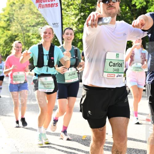 20.09.2026 - PSD Bank Halbmarathon Dr. Thomas Lammeyer http://msf.ph/oto/10507866 20.09.2026 11:04:24 Laufen 3042, 1079, 3577, 3468, 3259 meine-sportfotos.de