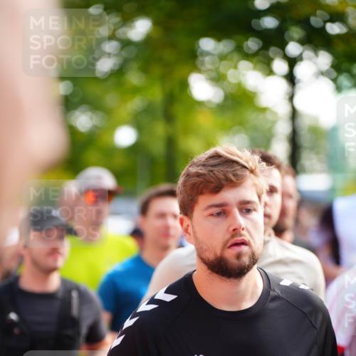 20.09.2026 - PSD Bank Halbmarathon LAZAROV Photography http://msf.ph/oto/10507883 20.09.2026 10:05:41 Laufen 4240 meine-sportfotos.de
