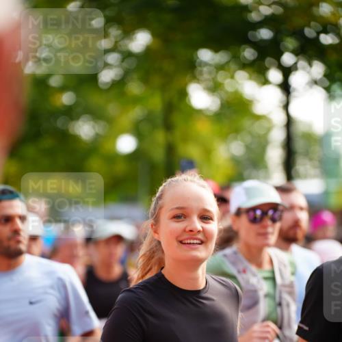 20.09.2026 - PSD Bank Halbmarathon LAZAROV Photography http://msf.ph/oto/10507899 20.09.2026 10:05:42 Laufen 4264 meine-sportfotos.de