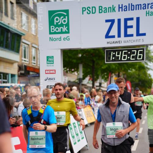 20.09.2026 - PSD Bank Halbmarathon LAZAROV Photography http://msf.ph/oto/10507908 20.09.2026 11:46:26 Ziel 1860, 2042, 2066, 2171, 2175, 2374, 2524, 2680, 2769, 2977, 3565, 3602, 3626, 4387, 4687 meine-sportfotos.de