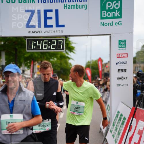 20.09.2026 - PSD Bank Halbmarathon LAZAROV Photography http://msf.ph/oto/10507927 20.09.2026 11:46:27 Ziel 1860, 2042, 2066, 2171, 2175, 2374, 2524, 2680, 2769, 2977, 3565, 3602, 3626, 4387, 4687 meine-sportfotos.de