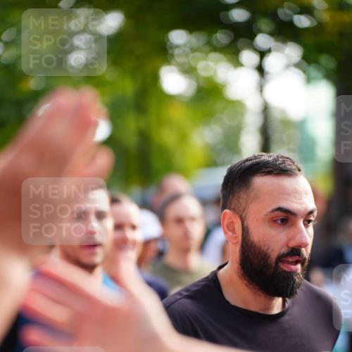 20.09.2026 - PSD Bank Halbmarathon LAZAROV Photography http://msf.ph/oto/10507953 20.09.2026 10:05:48 Laufen 4693 meine-sportfotos.de