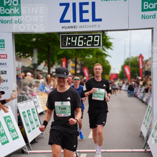 20.09.2026 - PSD Bank Halbmarathon LAZAROV Photography http://msf.ph/oto/10507956 20.09.2026 11:46:29 Ziel 1102, 1860, 2042, 2066, 2171, 2175, 2374, 2524, 2680, 2769, 2778, 2977, 3565, 3602, 3626, 4387 meine-sportfotos.de