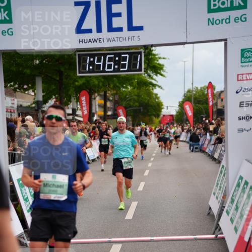 20.09.2026 - PSD Bank Halbmarathon LAZAROV Photography http://msf.ph/oto/10507991 20.09.2026 11:46:31 Ziel 1102, 1860, 2042, 2066, 2171, 2175, 2374, 2524, 2769, 2778, 2977, 3408, 3565, 4387 meine-sportfotos.de