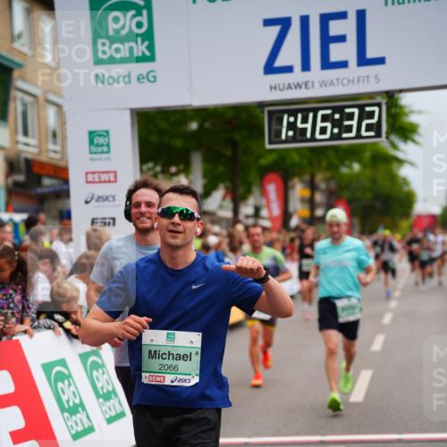20.09.2026 - PSD Bank Halbmarathon LAZAROV Photography http://msf.ph/oto/10508009 20.09.2026 11:46:31 Ziel 1102, 1860, 2042, 2066, 2171, 2175, 2374, 2524, 2769, 2778, 2977, 3408, 3565, 4387 meine-sportfotos.de