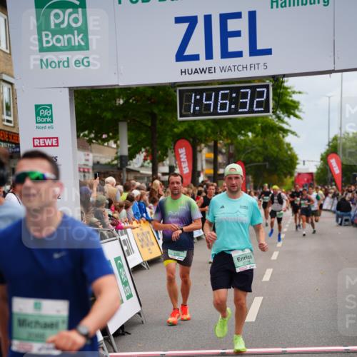 20.09.2026 - PSD Bank Halbmarathon LAZAROV Photography http://msf.ph/oto/10508013 20.09.2026 11:46:32 Ziel 1102, 1860, 2042, 2066, 2175, 2374, 2524, 2769, 2778, 2977, 3408, 3425, 3565, 4387 meine-sportfotos.de