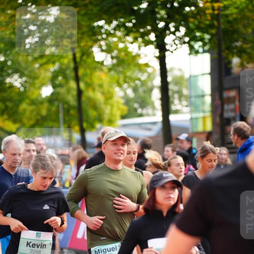 20.09.2026 - PSD Bank Halbmarathon LAZAROV Photography http://msf.ph/oto/10508046 20.09.2026 10:05:59 Laufen 2268, 1016 meine-sportfotos.de