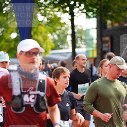 20.09.2026 - PSD Bank Halbmarathon LAZAROV Photography http://msf.ph/oto/10508054 20.09.2026 10:06:00 Laufen 1016 meine-sportfotos.de