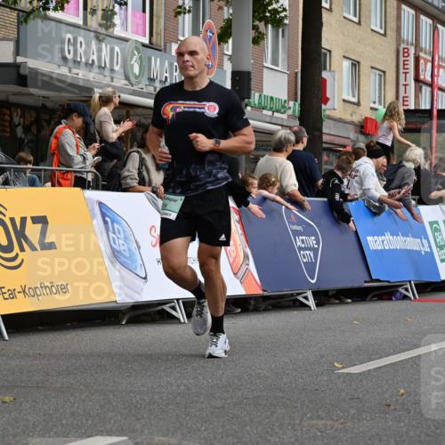 20.09.2026 - PSD Bank Halbmarathon J. Mangold http://msf.ph/oto/10508068 20.09.2026 11:29:23 Ziel 1413, 1422, 2401, 2472, 3138, 3420, 3519, 3699, 3729, 4459 meine-sportfotos.de