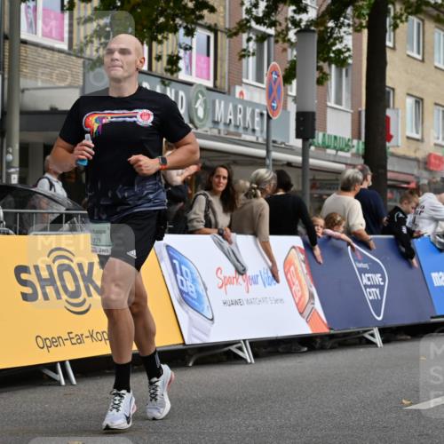 20.09.2026 - PSD Bank Halbmarathon J. Mangold http://msf.ph/oto/10508078 20.09.2026 11:29:24 Ziel 1413, 1422, 2181, 2401, 2472, 3138, 3420, 3699, 3729, 4459 meine-sportfotos.de