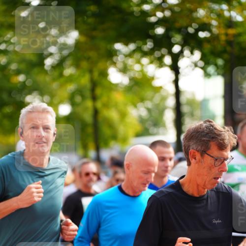 20.09.2026 - PSD Bank Halbmarathon LAZAROV Photography http://msf.ph/oto/10508112 20.09.2026 10:06:07 Laufen 1802, 1529, 4083 meine-sportfotos.de