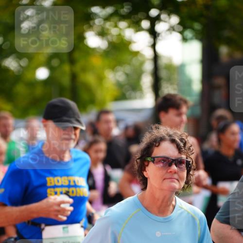 20.09.2026 - PSD Bank Halbmarathon LAZAROV Photography http://msf.ph/oto/10508137 20.09.2026 10:06:09 Laufen 1704, 30, 4484 meine-sportfotos.de