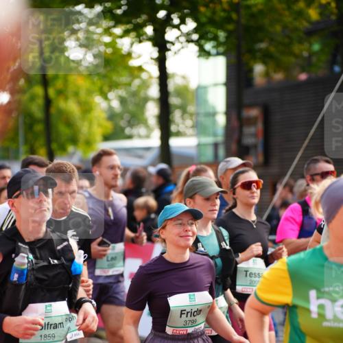 20.09.2026 - PSD Bank Halbmarathon LAZAROV Photography http://msf.ph/oto/10508181 20.09.2026 10:06:14 Laufen 1859, 3799, 2005 meine-sportfotos.de