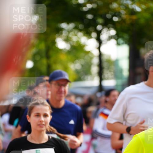 20.09.2026 - PSD Bank Halbmarathon LAZAROV Photography http://msf.ph/oto/10508193 20.09.2026 10:06:16 Laufen 2192 meine-sportfotos.de
