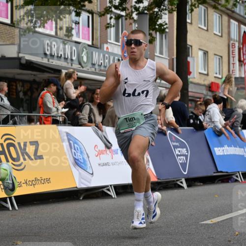 20.09.2026 - PSD Bank Halbmarathon J. Mangold http://msf.ph/oto/10508199 20.09.2026 11:29:32 Ziel 1413, 2181, 2323, 3138, 3420, 3699, 3707, 3856, 4560 meine-sportfotos.de