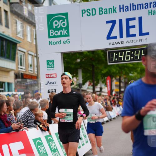 20.09.2026 - PSD Bank Halbmarathon LAZAROV Photography http://msf.ph/oto/10508233 20.09.2026 11:46:43 Ziel 1527, 2027, 2087, 3226, 3408, 3425, 3790, 4070, 4094, 4200, 4249, 4640, 4710 meine-sportfotos.de