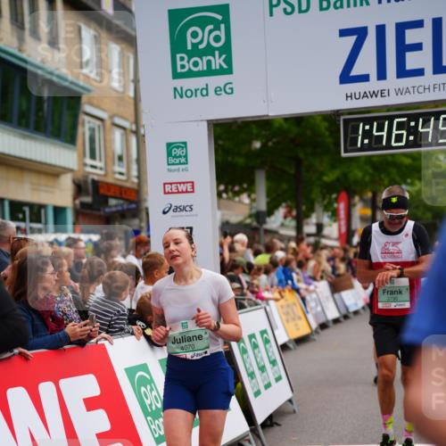 20.09.2026 - PSD Bank Halbmarathon LAZAROV Photography http://msf.ph/oto/10508276 20.09.2026 11:46:45 Ziel 1527, 2027, 2087, 2773, 3226, 3790, 4070, 4094, 4200, 4249, 4640, 4710 meine-sportfotos.de