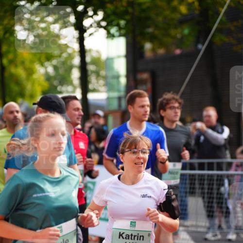 20.09.2026 - PSD Bank Halbmarathon LAZAROV Photography http://msf.ph/oto/10508286 20.09.2026 10:06:30 Laufen 1988, 1463 meine-sportfotos.de