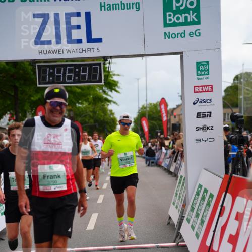 20.09.2026 - PSD Bank Halbmarathon LAZAROV Photography http://msf.ph/oto/10508307 20.09.2026 11:46:47 Ziel 1527, 2027, 2087, 2773, 3226, 3790, 4070, 4094, 4200, 4249, 4566 meine-sportfotos.de