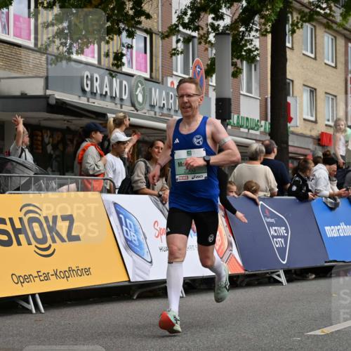 20.09.2026 - PSD Bank Halbmarathon J. Mangold http://msf.ph/oto/10508427 20.09.2026 11:30:11 Ziel 2240, 2360, 2369, 3119, 3238 meine-sportfotos.de