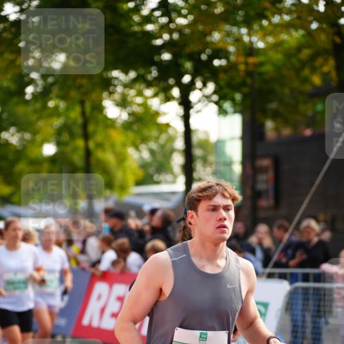20.09.2026 - PSD Bank Halbmarathon LAZAROV Photography http://msf.ph/oto/10508440 20.09.2026 10:06:47 Laufen 4273 meine-sportfotos.de