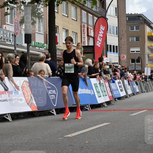 20.09.2026 - PSD Bank Halbmarathon J. Mangold http://msf.ph/oto/10508446 20.09.2026 11:30:13 Ziel 1246, 2240, 2360, 2369, 3119 meine-sportfotos.de
