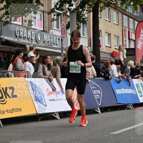 20.09.2026 - PSD Bank Halbmarathon J. Mangold http://msf.ph/oto/10508460 20.09.2026 11:30:13 Ziel 1246, 2240, 2360, 2369, 3119 meine-sportfotos.de