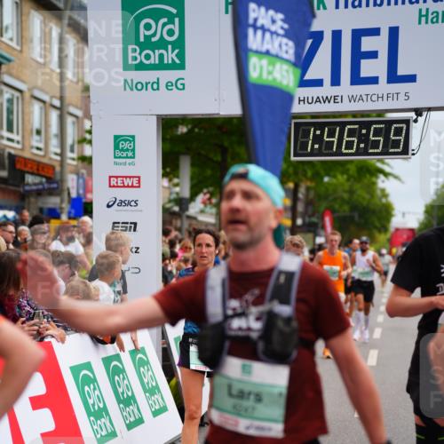 20.09.2026 - PSD Bank Halbmarathon LAZAROV Photography http://msf.ph/oto/10508480 20.09.2026 11:46:58 Ziel 1189, 1557, 1561, 1810, 1876, 2090, 2141, 2659, 3424, 3511, 4001, 4247, 4566, 4639 meine-sportfotos.de