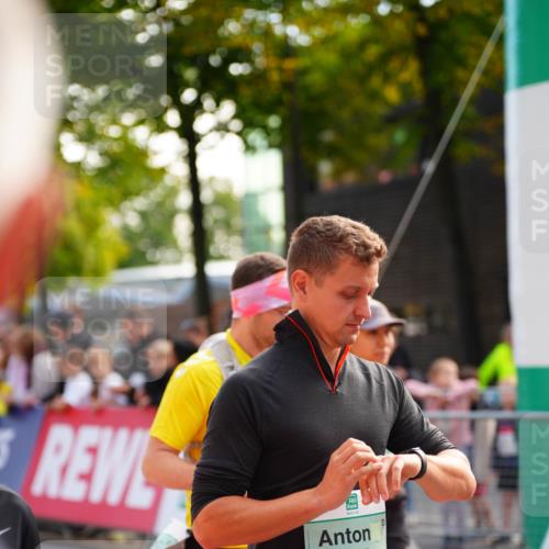 20.09.2026 - PSD Bank Halbmarathon LAZAROV Photography http://msf.ph/oto/10508500 20.09.2026 10:06:54 Laufen 1265 meine-sportfotos.de