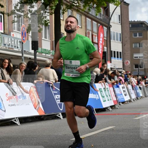 20.09.2026 - PSD Bank Halbmarathon J. Mangold http://msf.ph/oto/10508515 20.09.2026 11:30:20 Ziel 1246, 2240, 2369, 2771, 3119 meine-sportfotos.de