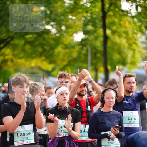 20.09.2026 - PSD Bank Halbmarathon LAZAROV Photography http://msf.ph/oto/10508560 20.09.2026 10:08:15 Laufen 1923, 1479, 4191, 2167, 2879 meine-sportfotos.de