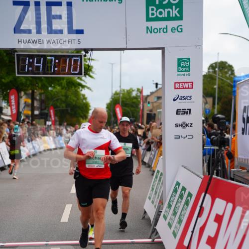 20.09.2026 - PSD Bank Halbmarathon LAZAROV Photography http://msf.ph/oto/10508586 20.09.2026 11:47:10 Ziel 1822, 2012, 2902, 3381, 4555 meine-sportfotos.de