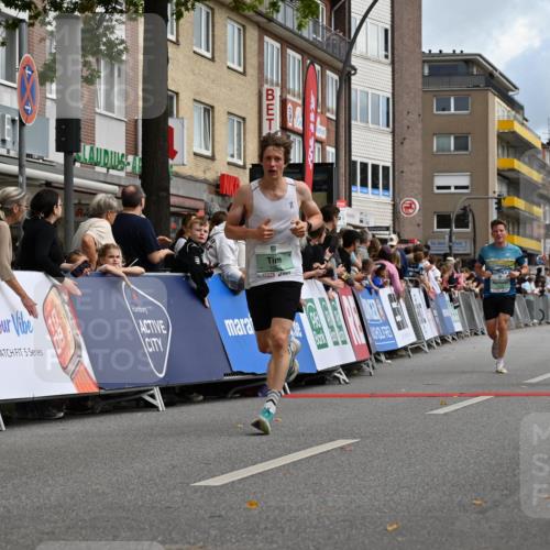 20.09.2026 - PSD Bank Halbmarathon J. Mangold http://msf.ph/oto/10508602 20.09.2026 11:30:39 Ziel 1055, 4505, 4712 meine-sportfotos.de