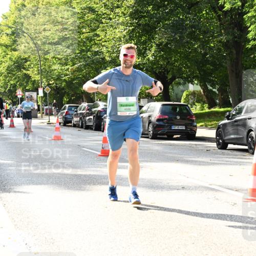 20.09.2026 - PSD Bank Halbmarathon Dr. Thomas Lammeyer http://msf.ph/oto/10508613 20.09.2026 11:04:59 Laufen 4698, 4683 meine-sportfotos.de